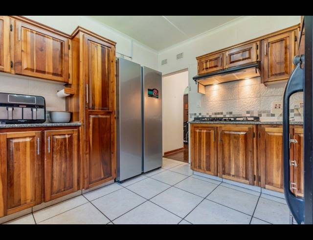 3 BEDROOM HOUSE FOR SALE IN WESTVILLE